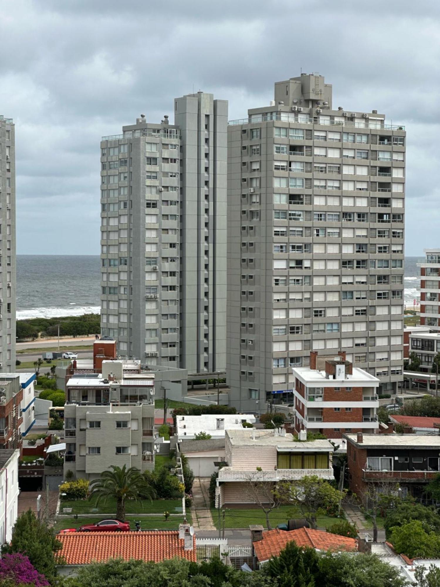 Hermoso Apartamento, Torre De Categoria Long Beach, En La Mejor Ubicacion De Punta Del Este Dış mekan fotoğraf