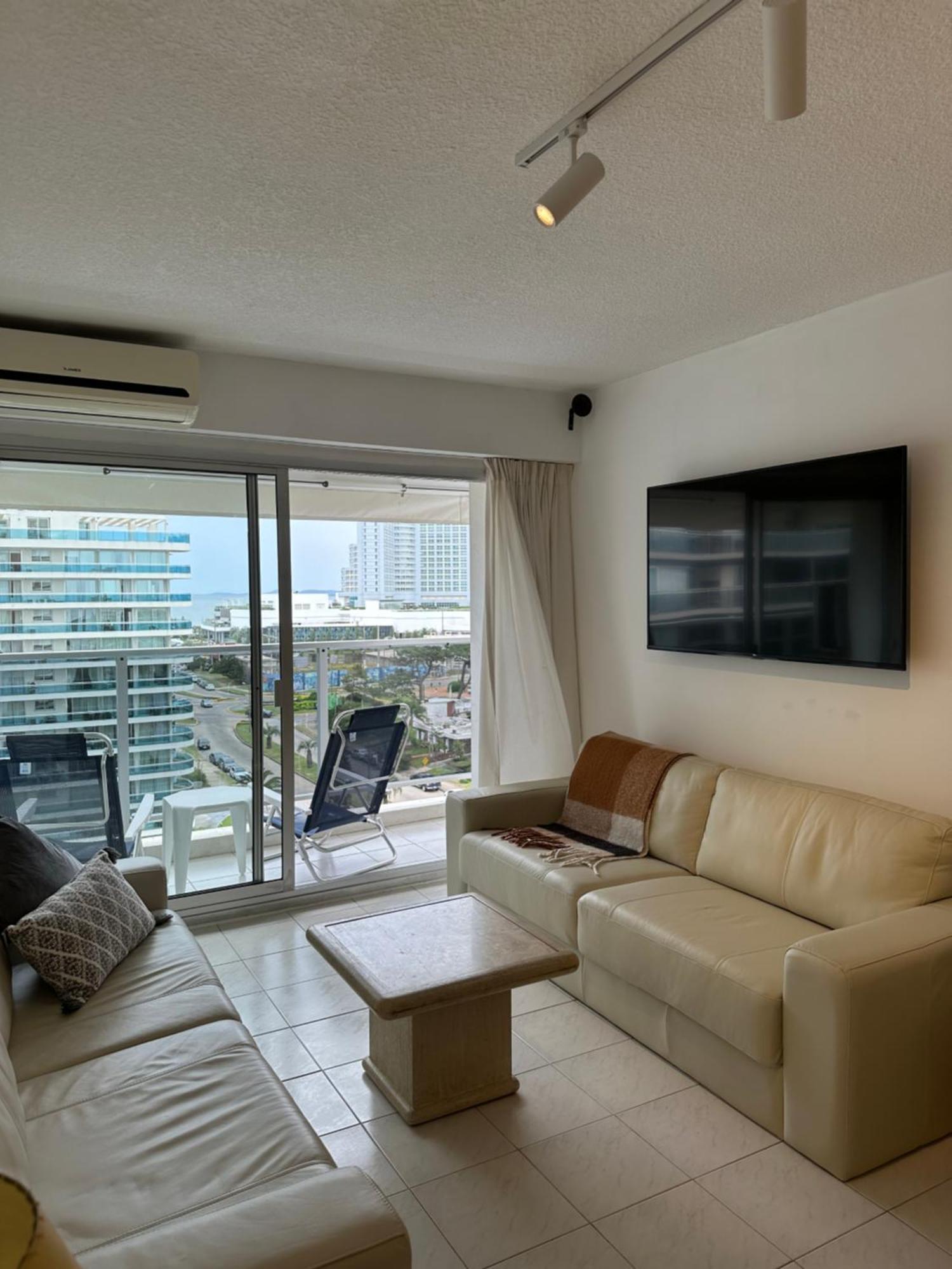 Hermoso Apartamento, Torre De Categoria Long Beach, En La Mejor Ubicacion De Punta Del Este Dış mekan fotoğraf