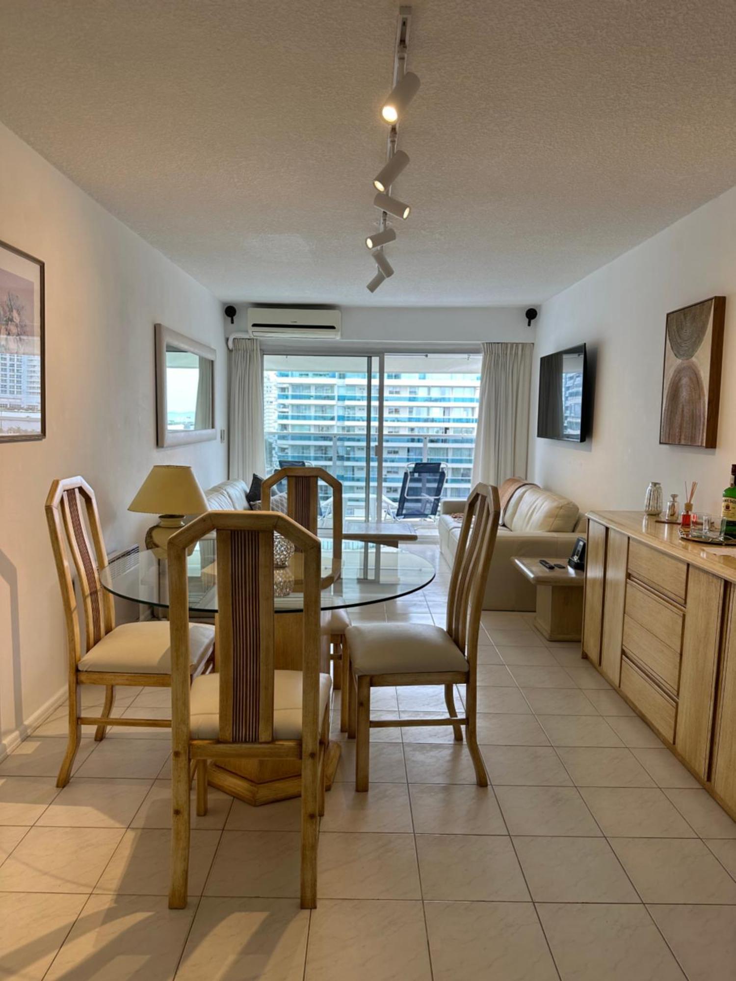 Hermoso Apartamento, Torre De Categoria Long Beach, En La Mejor Ubicacion De Punta Del Este Dış mekan fotoğraf